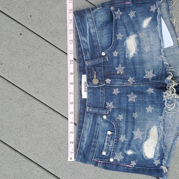 Victoria's Secret PINK Bedazzled Star Distressed Hem Jean Shorts - Picture 6 of 9